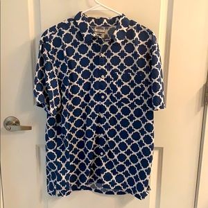 Old Navy Men’s blue & white short sleeve button up